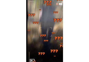 (圖)🍊 **【產地直奔｜梅姐出任務 】** 你知道嗎？原來甜柿不是越紅就一定越甜！😳 ⛰️ 這次梅姐直接衝上 **海拔2,000公尺以上的梨山！**